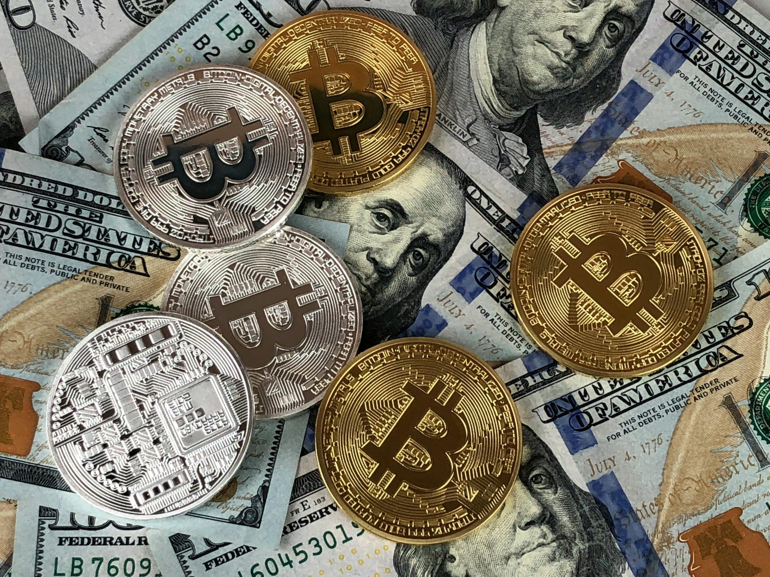 Kryptokasinot vs perinteiset nettikasinot - kumpi on turvallisempi pelipaikka?